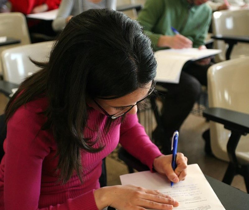 ¡Acción Afirmativa en favor del Pueblo Gitano en el acceso a la universidad!